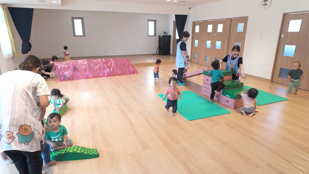 開放的な教室やホール